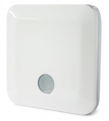 Контроллер «Умный дом» Z-Wave.Me Hub (ZMR_HUB1-B) Выполнит многие рутинные операции - поднимет отопление в доме, включит нужные электроприборы, и ваш дом встретит вас с дежурным освещением.